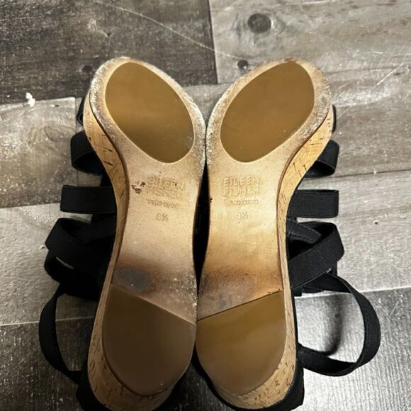 Eileen Fisher black strappy gladiator cork wedge sandal size 9.5 - Picture 8 of 9